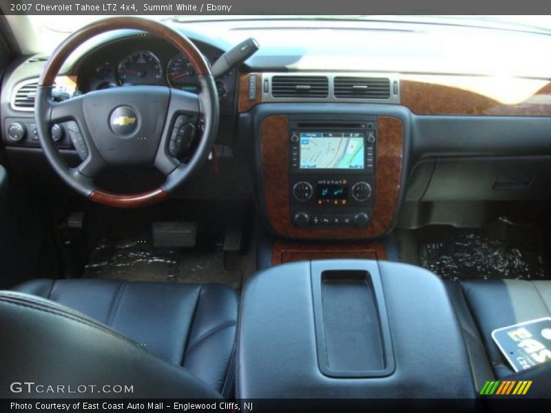 Summit White / Ebony 2007 Chevrolet Tahoe LTZ 4x4