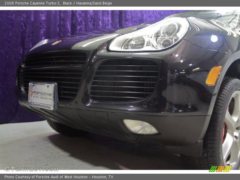 Black / Havanna/Sand Beige 2006 Porsche Cayenne Turbo S