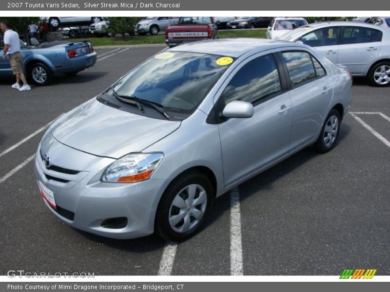 Silver Streak Mica / Dark Charcoal 2007 Toyota Yaris Sedan