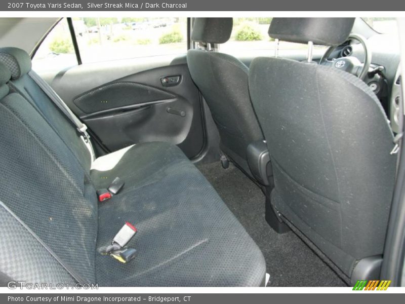 Silver Streak Mica / Dark Charcoal 2007 Toyota Yaris Sedan