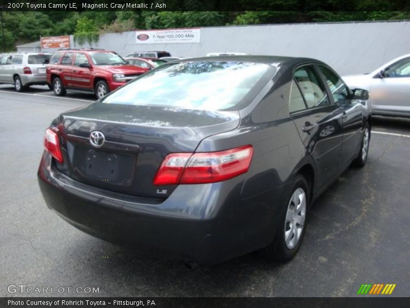 Magnetic Gray Metallic / Ash 2007 Toyota Camry LE