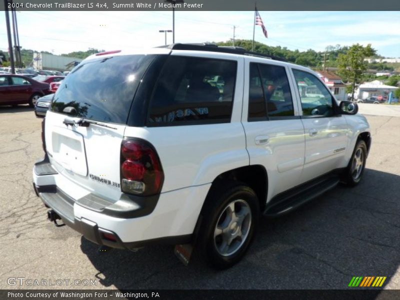 Summit White / Medium Pewter 2004 Chevrolet TrailBlazer LS 4x4