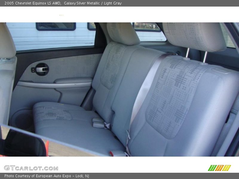 Galaxy Silver Metallic / Light Gray 2005 Chevrolet Equinox LS AWD