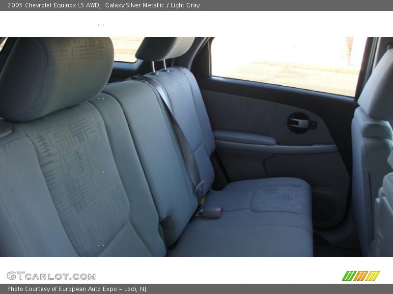 Galaxy Silver Metallic / Light Gray 2005 Chevrolet Equinox LS AWD