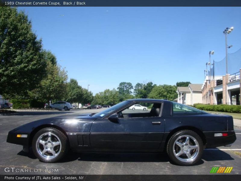 Black / Black 1989 Chevrolet Corvette Coupe