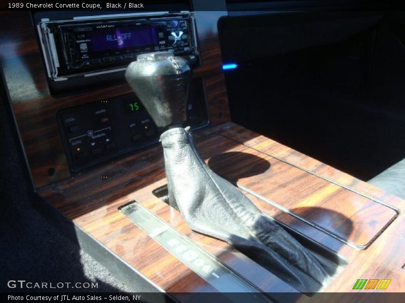 Black / Black 1989 Chevrolet Corvette Coupe