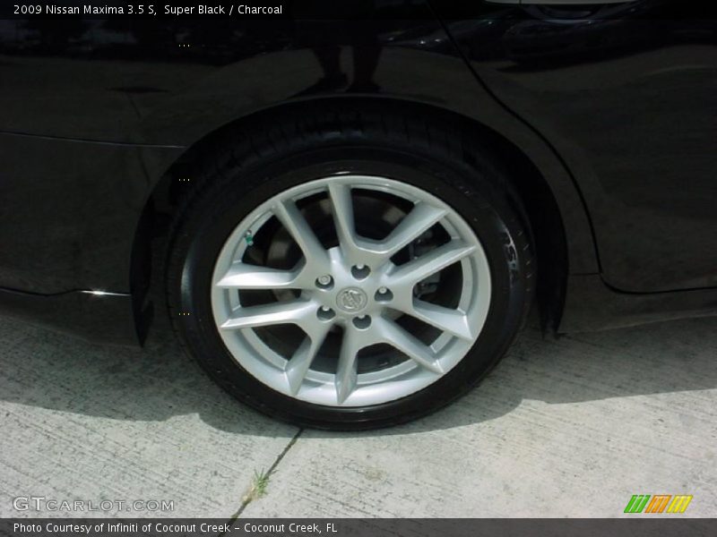 Super Black / Charcoal 2009 Nissan Maxima 3.5 S