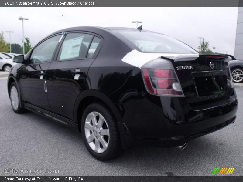 Super Black / Charcoal 2010 Nissan Sentra 2.0 SR