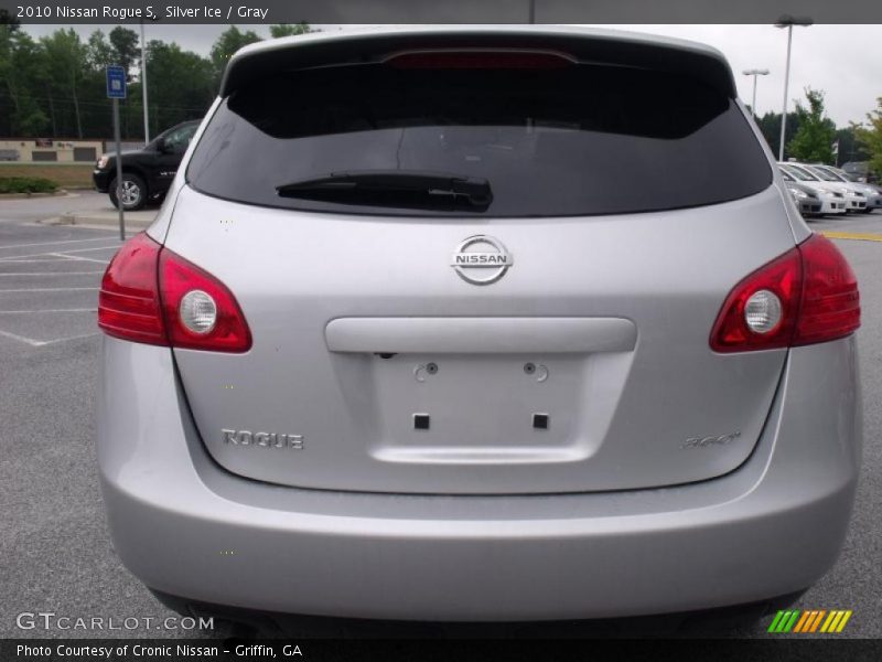 Silver Ice / Gray 2010 Nissan Rogue S
