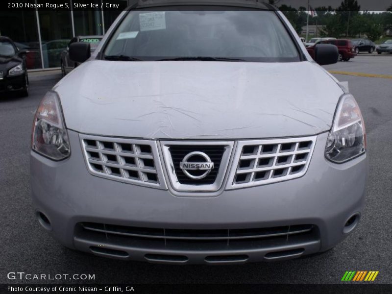 Silver Ice / Gray 2010 Nissan Rogue S