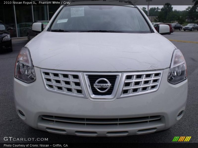 Phantom White / Gray 2010 Nissan Rogue SL