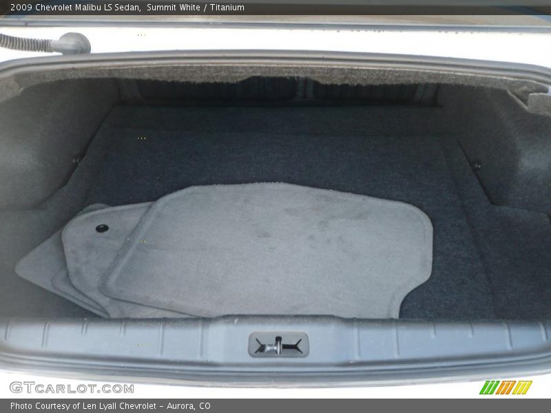 Summit White / Titanium 2009 Chevrolet Malibu LS Sedan
