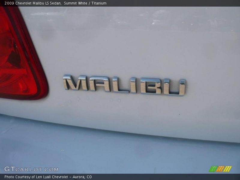 Summit White / Titanium 2009 Chevrolet Malibu LS Sedan