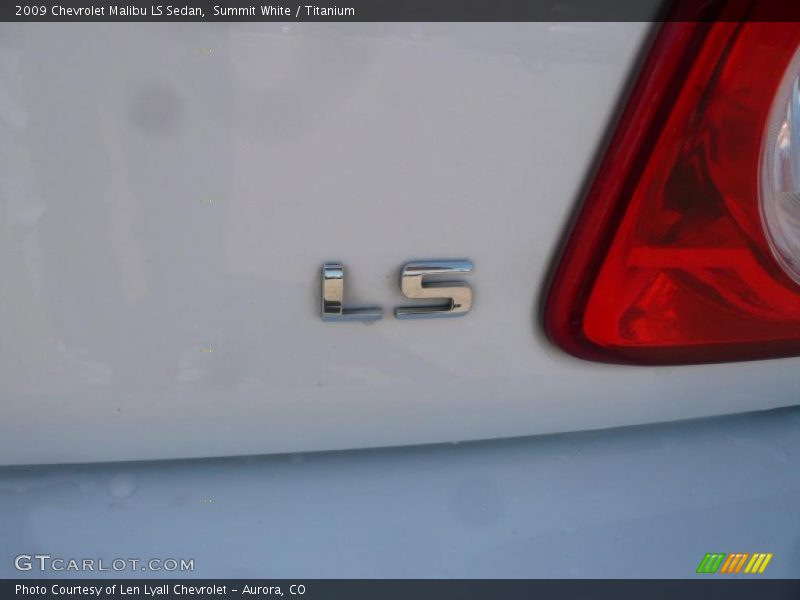 Summit White / Titanium 2009 Chevrolet Malibu LS Sedan