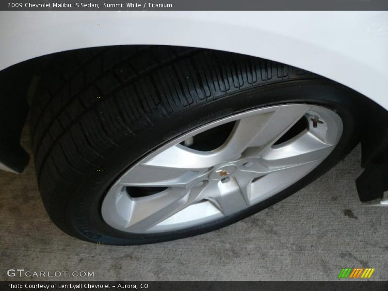 Summit White / Titanium 2009 Chevrolet Malibu LS Sedan