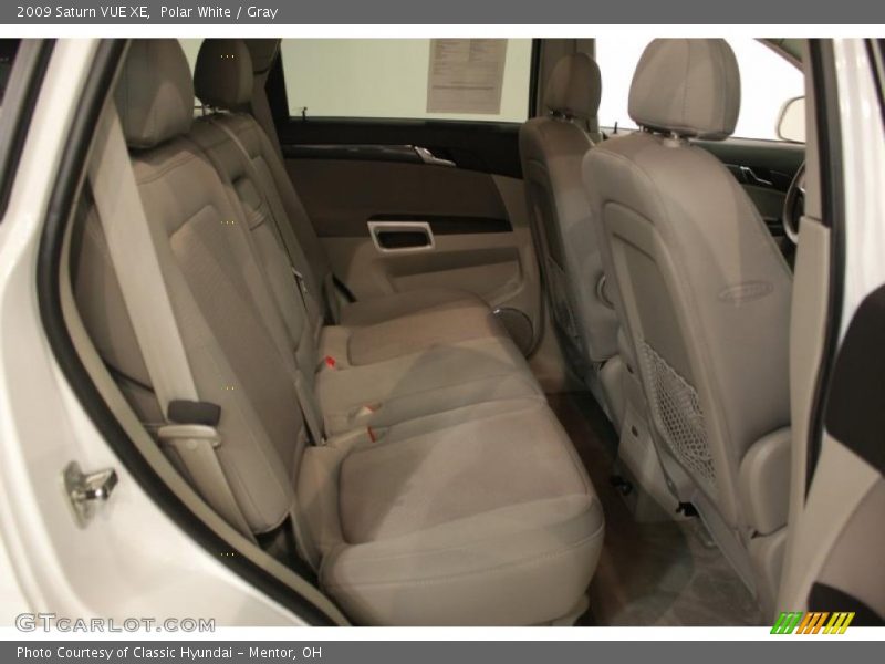 Polar White / Gray 2009 Saturn VUE XE