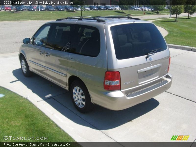 Silky Beige Metallic / Beige 2005 Kia Sedona LX
