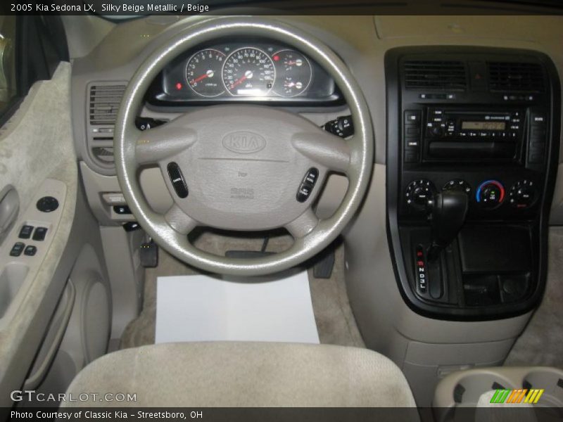 Silky Beige Metallic / Beige 2005 Kia Sedona LX