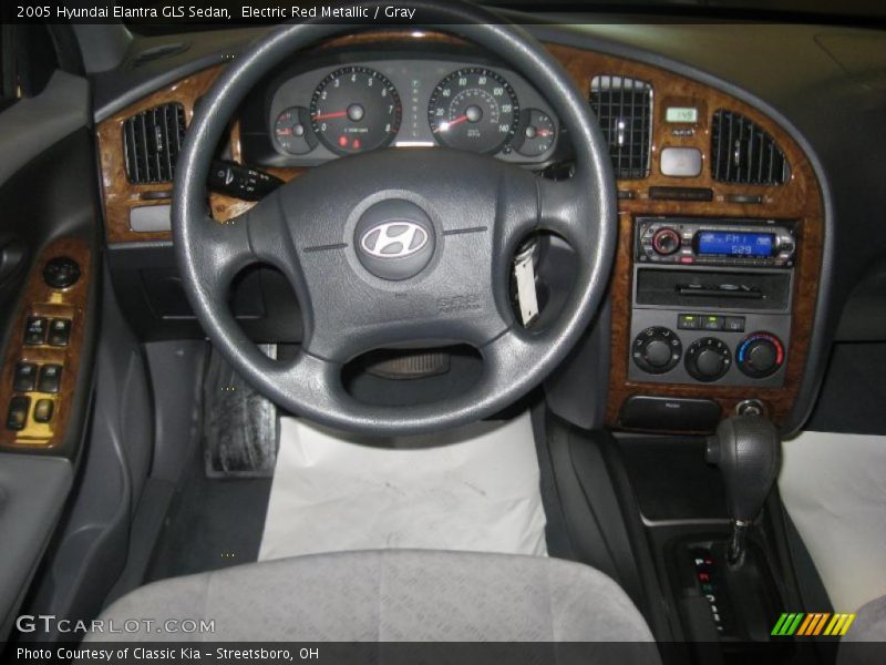 Electric Red Metallic / Gray 2005 Hyundai Elantra GLS Sedan