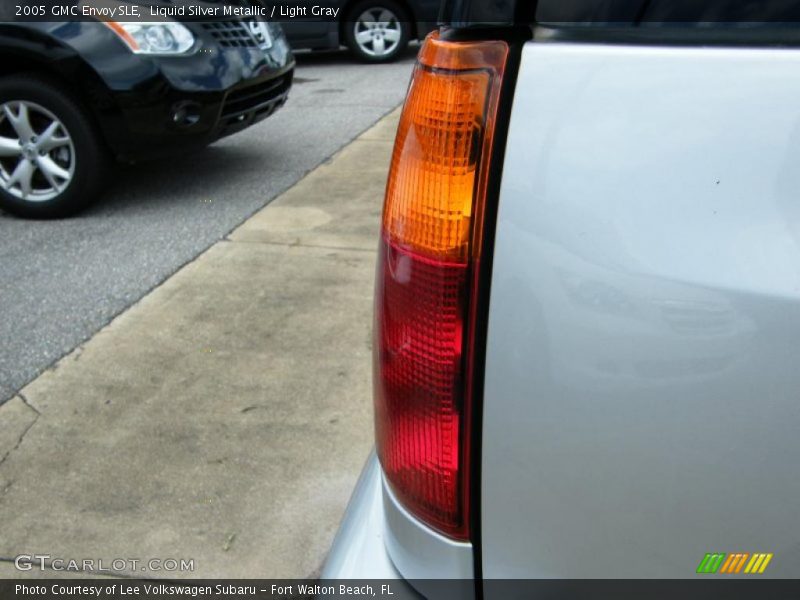 Liquid Silver Metallic / Light Gray 2005 GMC Envoy SLE