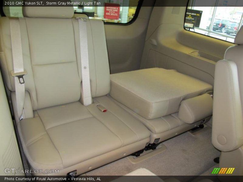 Storm Gray Metallic / Light Tan 2010 GMC Yukon SLT