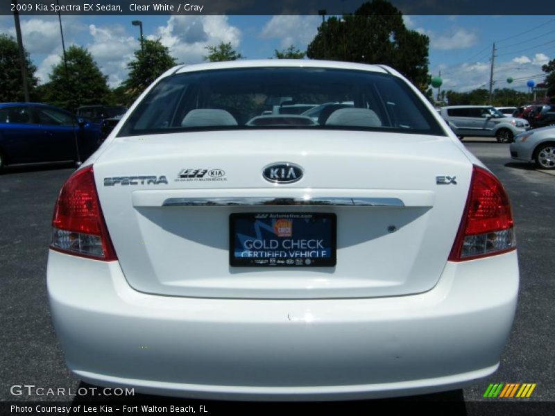 Clear White / Gray 2009 Kia Spectra EX Sedan