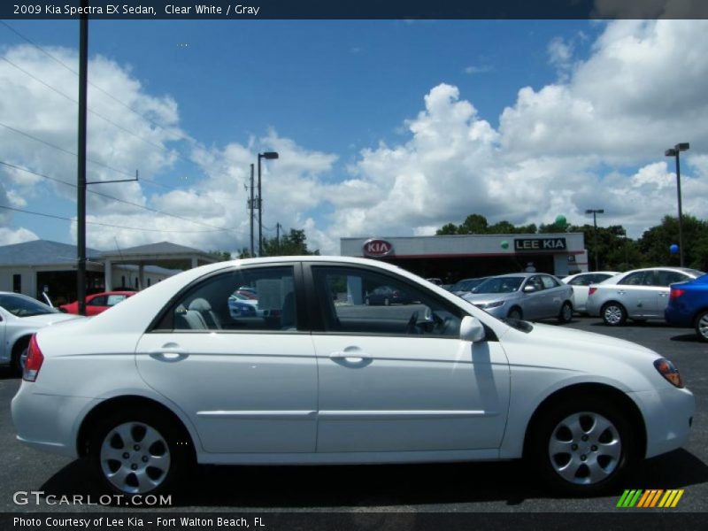 Clear White / Gray 2009 Kia Spectra EX Sedan