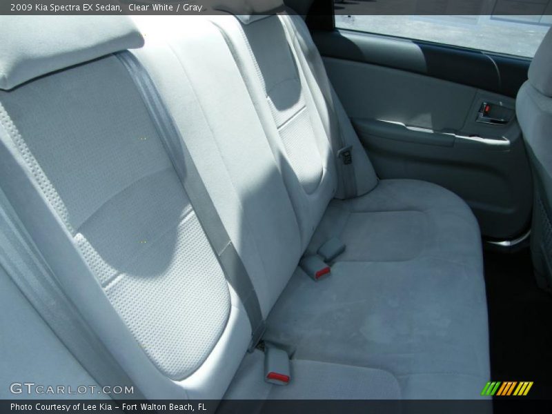 Clear White / Gray 2009 Kia Spectra EX Sedan