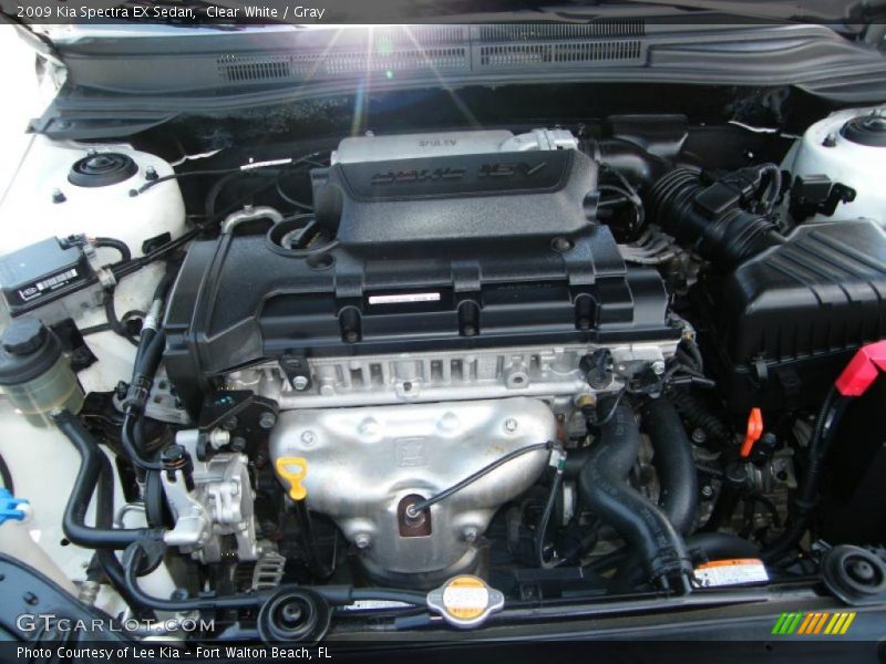 Clear White / Gray 2009 Kia Spectra EX Sedan