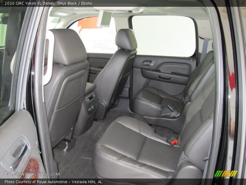 Onyx Black / Ebony 2010 GMC Yukon XL Denali