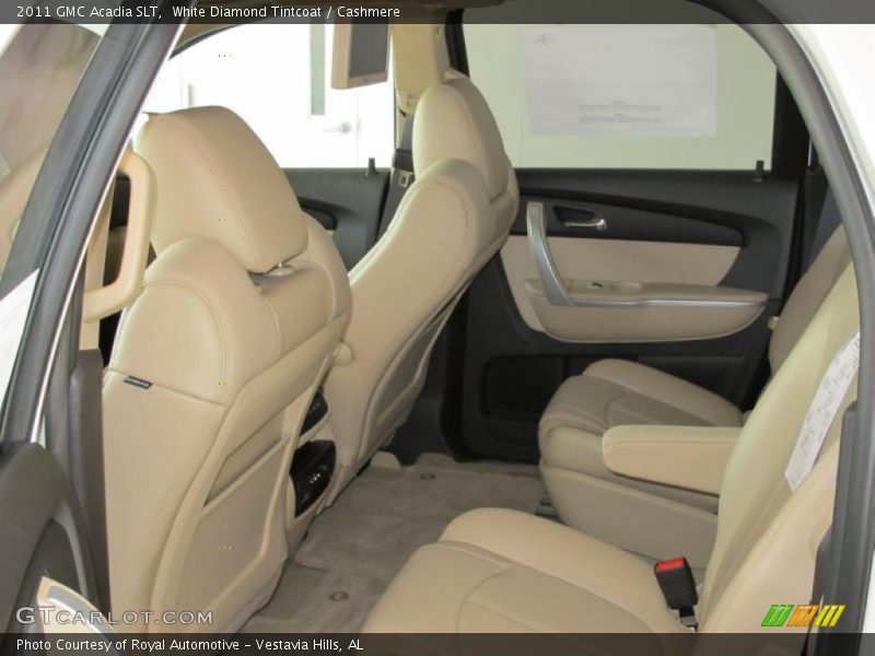 White Diamond Tintcoat / Cashmere 2011 GMC Acadia SLT