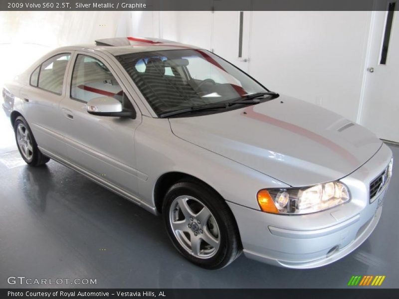 Silver Metallic / Graphite 2009 Volvo S60 2.5T