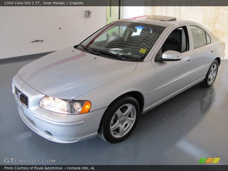 Silver Metallic / Graphite 2009 Volvo S60 2.5T