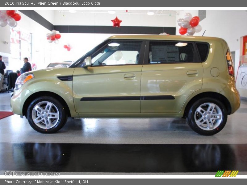 Alien Green / Black Soul Logo Cloth 2010 Kia Soul +