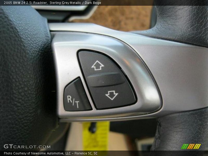 Sterling Grey Metallic / Dark Beige 2005 BMW Z4 2.5i Roadster