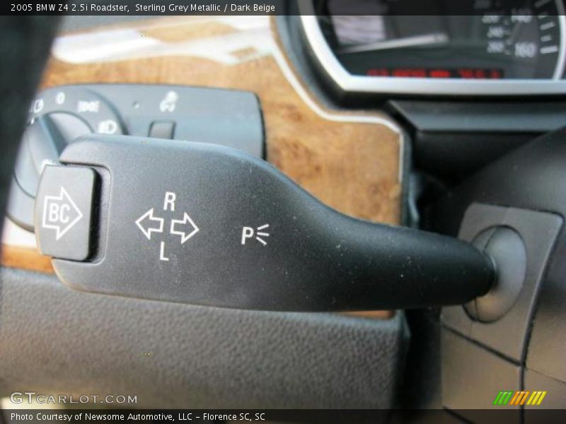 Sterling Grey Metallic / Dark Beige 2005 BMW Z4 2.5i Roadster