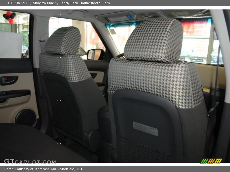 Shadow Black / Sand/Black Houndstooth Cloth 2010 Kia Soul !
