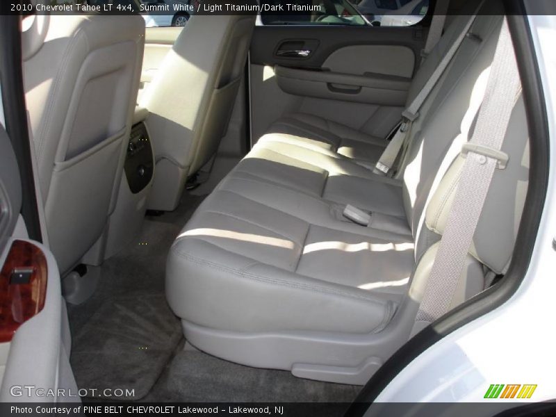 Summit White / Light Titanium/Dark Titanium 2010 Chevrolet Tahoe LT 4x4