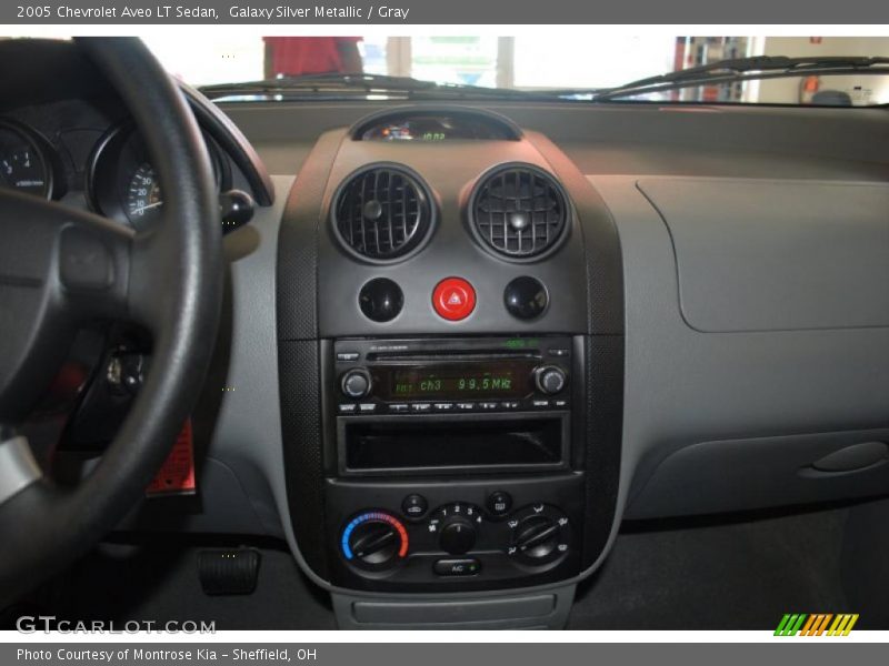 Galaxy Silver Metallic / Gray 2005 Chevrolet Aveo LT Sedan