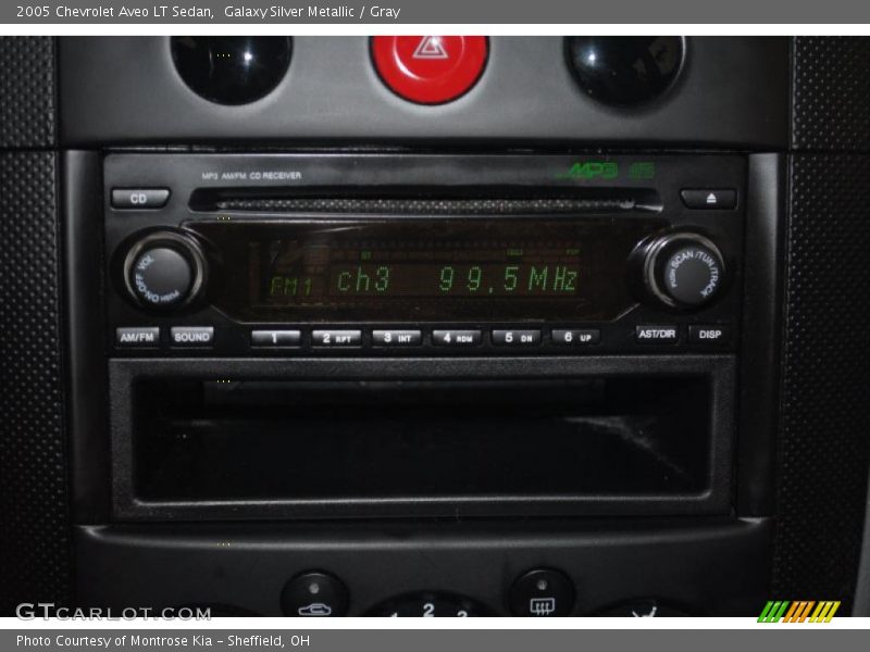 Galaxy Silver Metallic / Gray 2005 Chevrolet Aveo LT Sedan