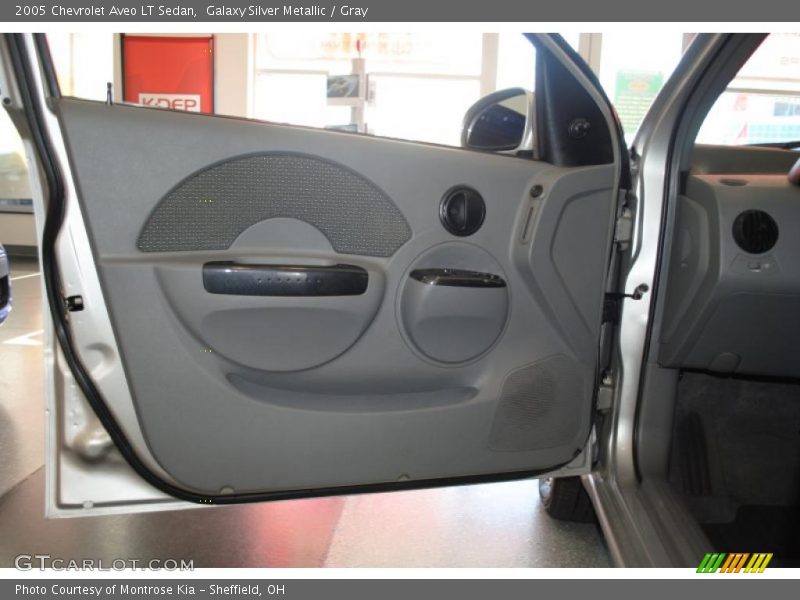 Galaxy Silver Metallic / Gray 2005 Chevrolet Aveo LT Sedan