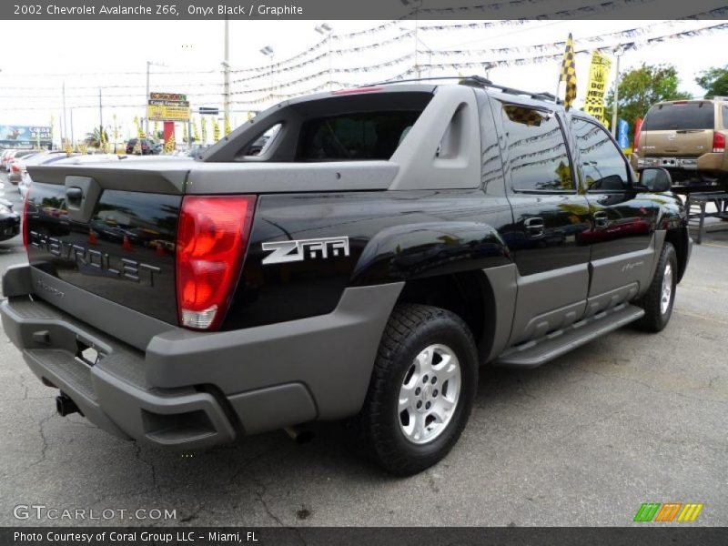 Onyx Black / Graphite 2002 Chevrolet Avalanche Z66