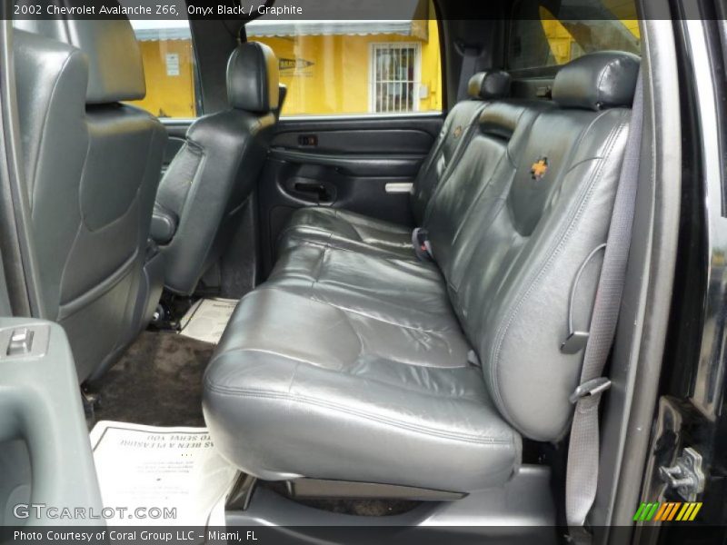 Onyx Black / Graphite 2002 Chevrolet Avalanche Z66