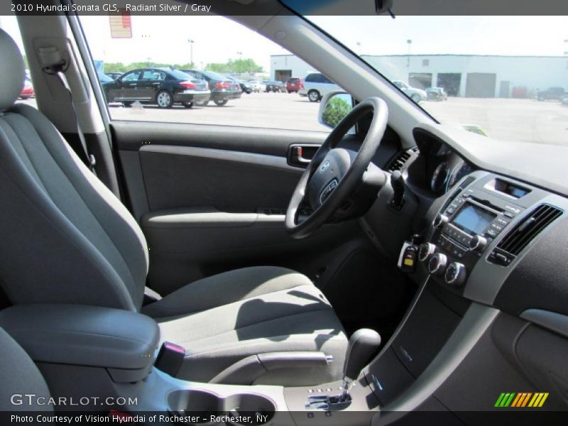 Radiant Silver / Gray 2010 Hyundai Sonata GLS