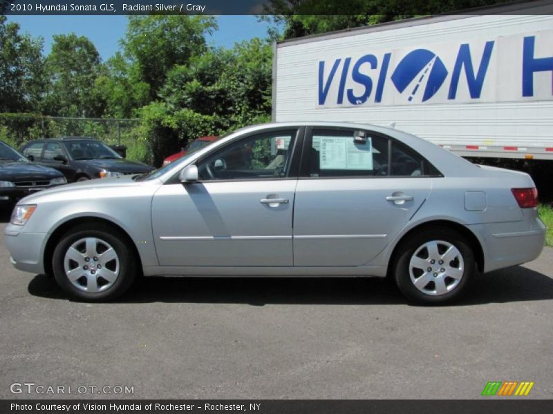 Radiant Silver / Gray 2010 Hyundai Sonata GLS