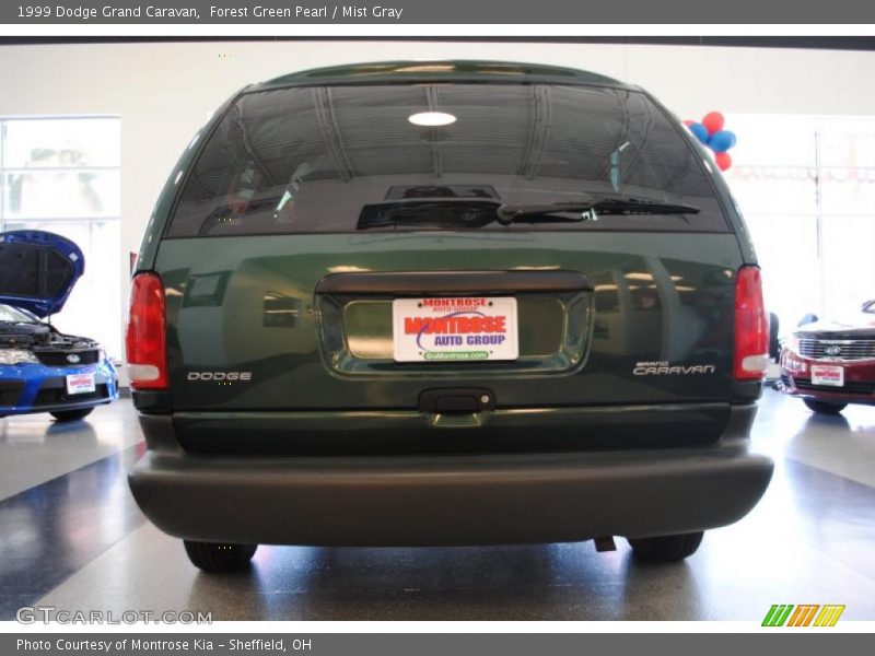 Forest Green Pearl / Mist Gray 1999 Dodge Grand Caravan