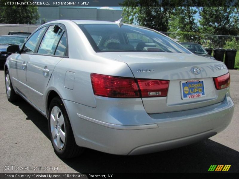 Radiant Silver / Gray 2010 Hyundai Sonata GLS