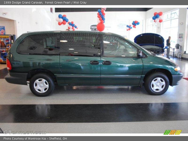 Forest Green Pearl / Mist Gray 1999 Dodge Grand Caravan