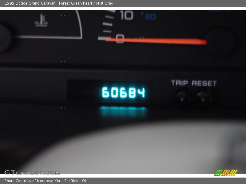 Forest Green Pearl / Mist Gray 1999 Dodge Grand Caravan