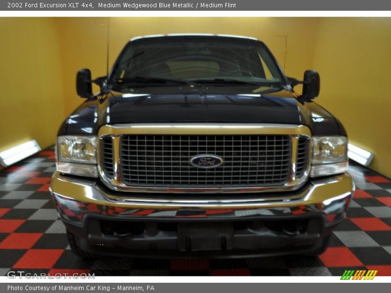 Medium Wedgewood Blue Metallic / Medium Flint 2002 Ford Excursion XLT 4x4